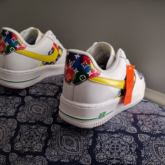 Louis Vuitton Air Force 1 Low Rainbow - Picture 2 of 5
